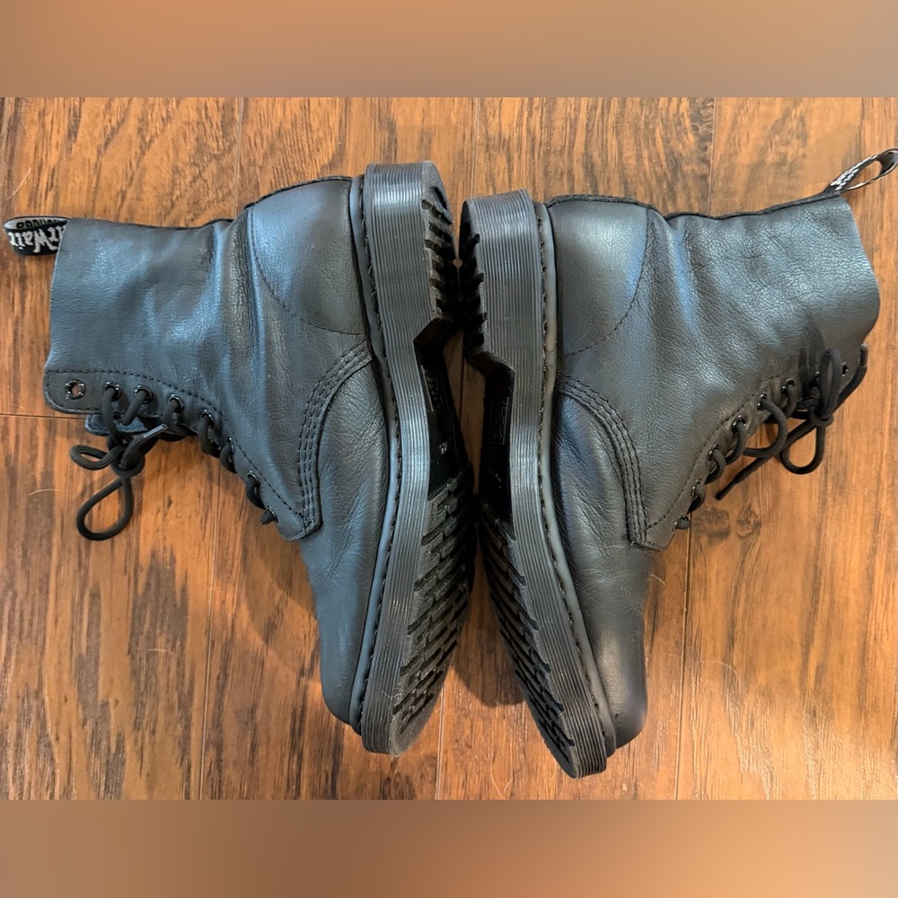 Dr. Marten Black Leather Lace-Up Boots - Picture 6 of 9